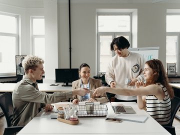 注冊(cè)香港公司，選擇靠譜代理至關(guān)重要