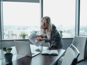 專業(yè)《境外投資安全評(píng)估報(bào)告》助力企業(yè)穩(wěn)健出海