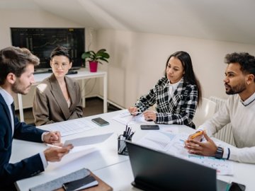 手把手教你申請美國公司營業(yè)執(zhí)照：流程與要求詳解